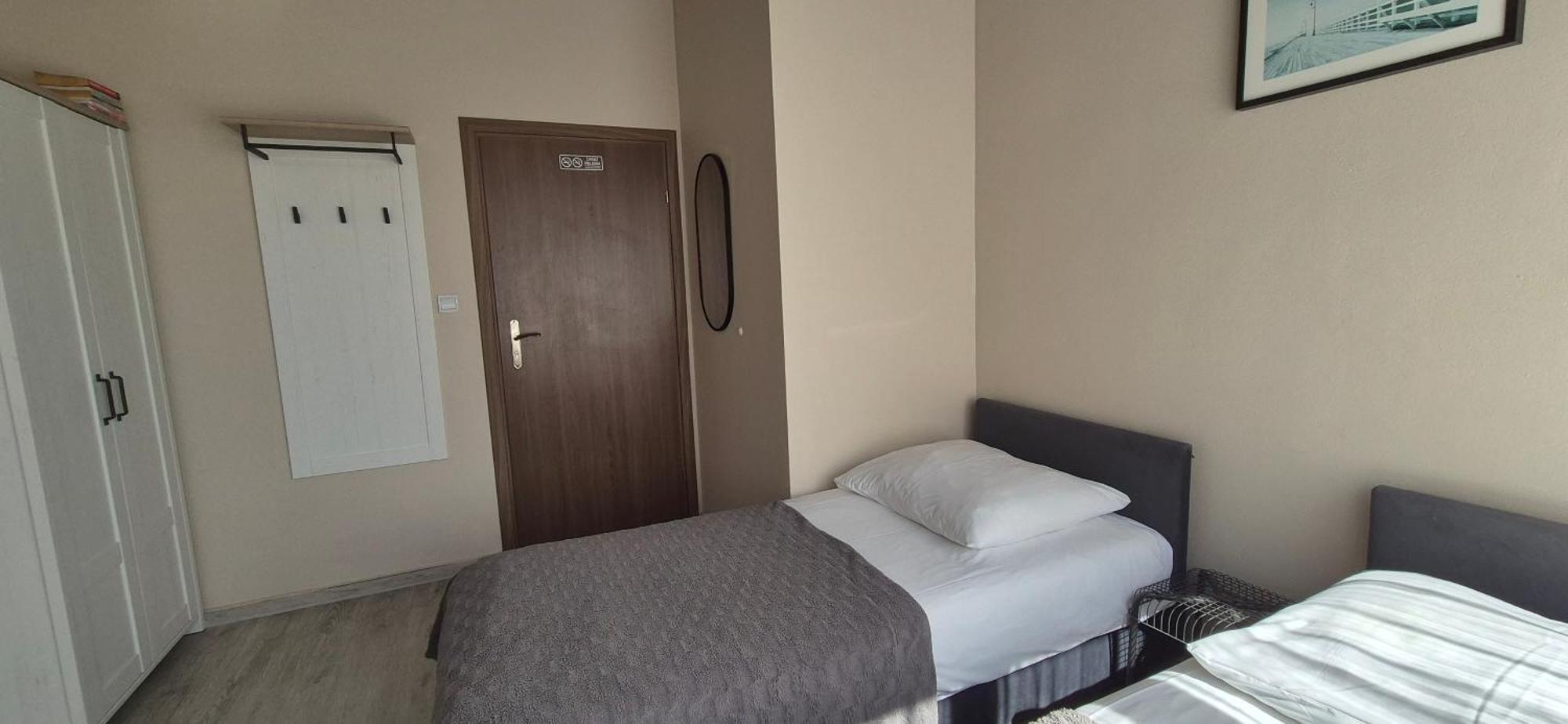 Sejf House Проживання в сім'ї